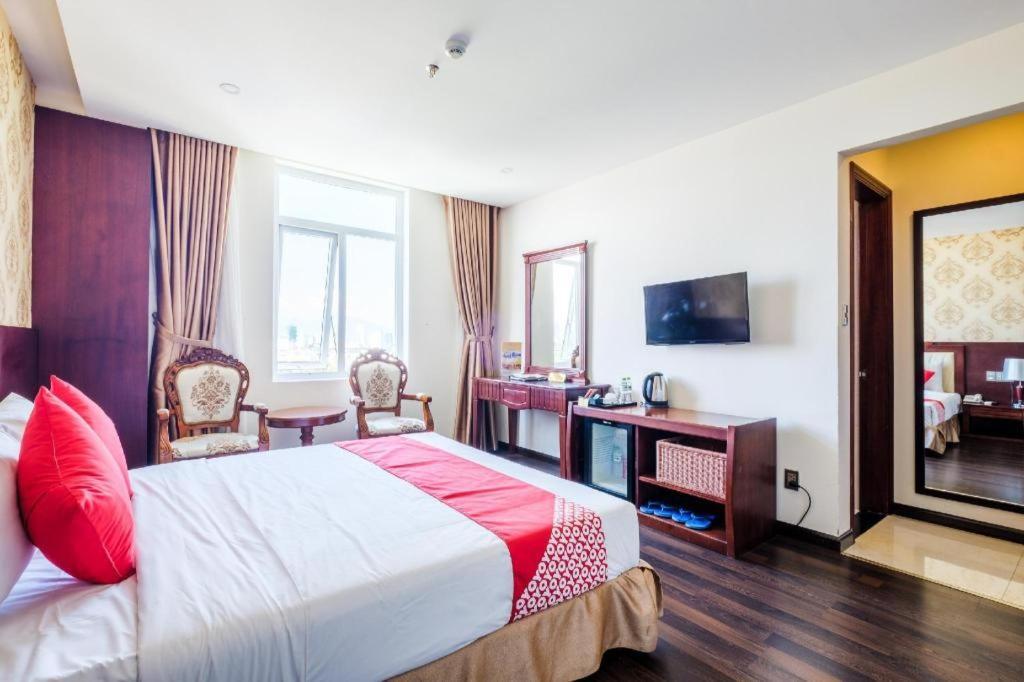 Gic Land Hotel Дананг Екстер'єр фото